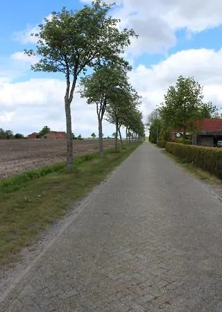 Holiday home Monteurzimmer Ausma Boen 1 - Vakantiewoning De Gouden Droom *