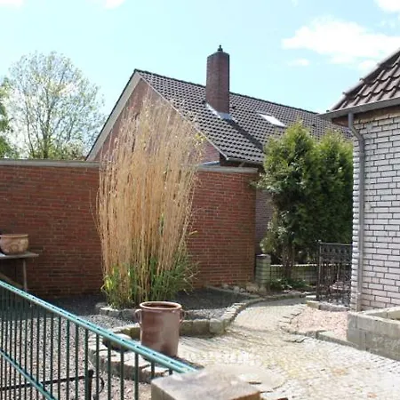 Monteurzimmer Ausma Boen 1 - Vakantiewoning De Gouden Droom Holiday home Bunde (Lower Saxony)
