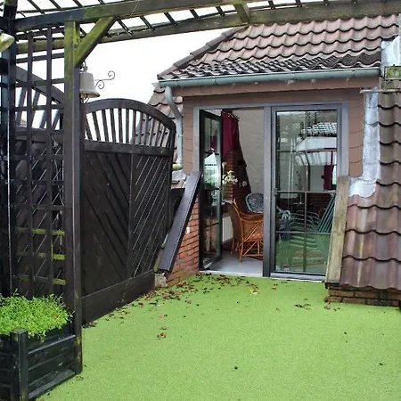 Monteurzimmer Ausma Boen 1 - Vakantiewoning De Gouden Droom * Bunde (Lower Saxony)